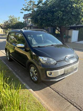 VOLKSWAGEN CROSS UP 1.0 TSI 12V FLEX 4P MANUAL VOLKSWAGEN CROSS UP 1.0 TSI 12V FLEX 4P MANUAL